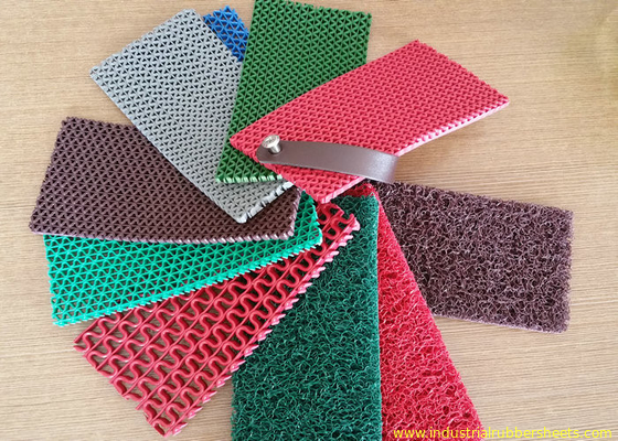 الصلبة المطاط الصناعي PVC دعم ورقة 12 - 15M طول سهلة التنظيف