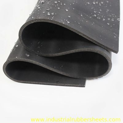 ورقة إسفنج مطاط السيليكون خلية مغلقة بسطح نسيج انطباعي وكثافة 0.5-1.0 جم/سم3