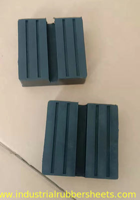 ISO9001 Certified Black Rubber Car Jacking Pad with Shock Absorber and Car Paint Protection